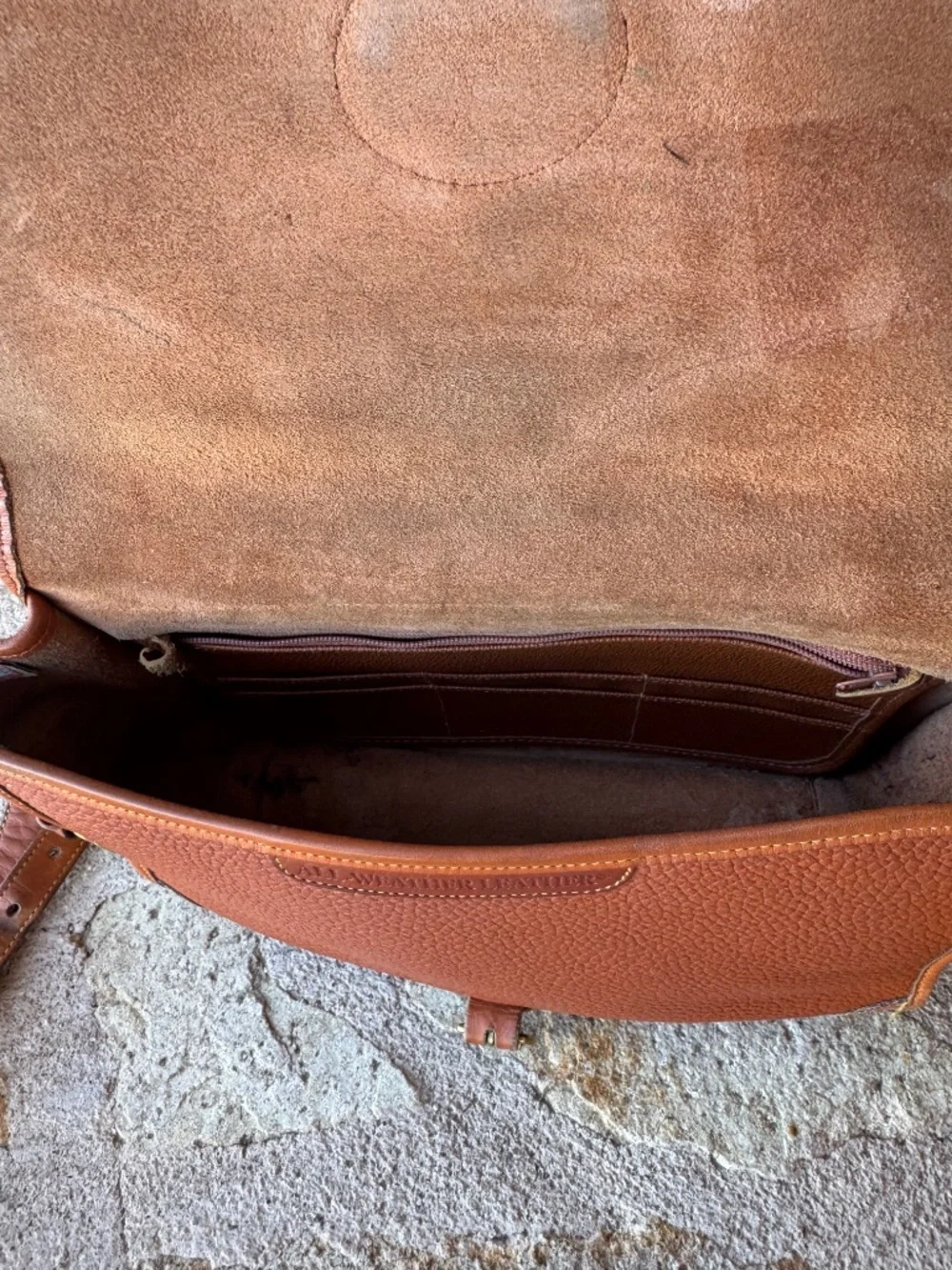 Vintage Dooney & Bourke All Weather Leather Shoulder Crossbody Bag made in USA
